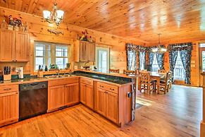 Lakefront South Carolina Abode w/ Deck & Boat Dock