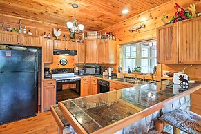 Lakefront South Carolina Abode w/ Deck & Boat Dock