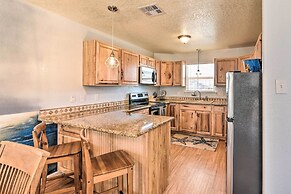 Surfside Beach Getaway: Walk to Shore & Dining