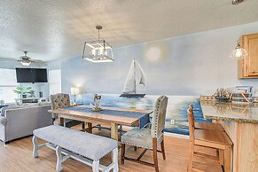 Surfside Beach Getaway: Walk to Shore & Dining