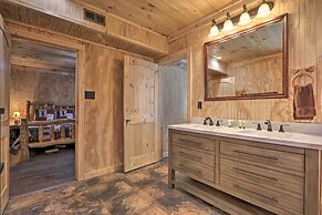 1 Mi to Dtwn Gatlinburg: Cabin w/ Game Room