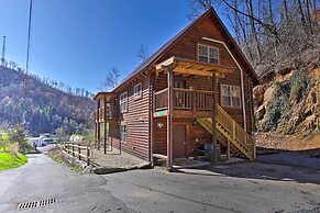 1 Mi to Dtwn Gatlinburg: Cabin w/ Game Room