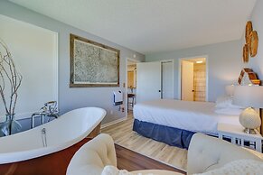 Ski-in/out Granby Condo w/ Mtn Views + Balcony!