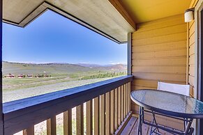 Ski-in/out Granby Condo w/ Mtn Views + Balcony!