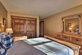 Walk to Main St: Ski-in/out Abode in Breckenridge!