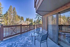 Walk to Main St: Ski-in/out Abode in Breckenridge!