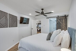 Remodeled Vail Condo w/ Hot Tub Access!