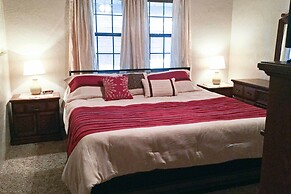 Ruidoso 'lil Mountain Getaway' w/ Golf Course View