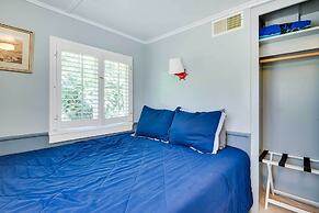 Walk to Beach: Catalina Gem w/ Deck!