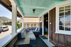 Walk to Beach: Catalina Gem w/ Deck!