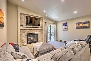 Cozy Winter Park Condo, Walk to Ski Shuttle!