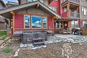 Fraser Condo w/ Views & Hot Tub: Near Winter Park!