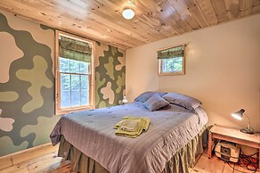 Cabin-inspired Home < 12 Mi to Sugarloaf Mtn!