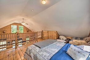Cabin-inspired Home < 12 Mi to Sugarloaf Mtn!