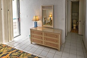 Bolongo Bay Oceanfront Condo w/ Community Pool!