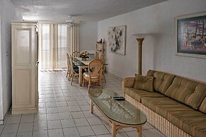 Bolongo Bay Oceanfront Condo w/ Community Pool!