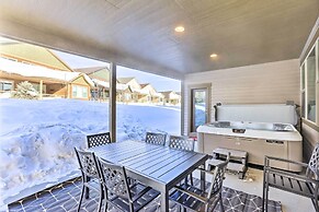 Hike & Ski: Stunning Home w/ Hot Tub in Granby!