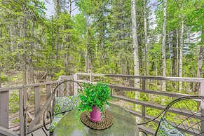 Quaint Cloudcroft Cabin w/ Stunning Forest Views!