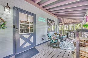 Quaint Cloudcroft Cabin w/ Stunning Forest Views!