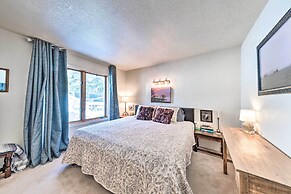 Bright Cloudcroft Condo w/ Game Room + Deck!