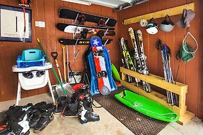 Expansive Angel Fire Home w/ Indoor Hot Tub!