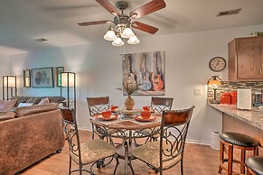 Sun-soaked Lake Taneycomo Condo w/ Furnished Patio