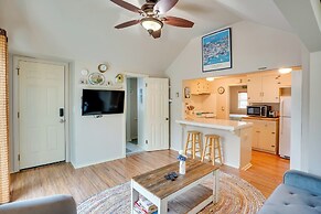 Tropical Island Escape w/ Deck, Walk to Avalon Bay
