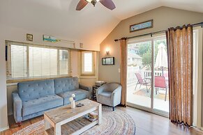 Tropical Island Escape w/ Deck, Walk to Avalon Bay