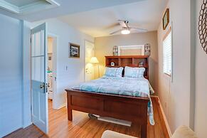 Tropical Island Escape w/ Deck, Walk to Avalon Bay