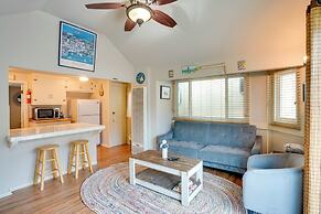 Tropical Island Escape w/ Deck, Walk to Avalon Bay