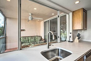 Jupiter Bay Condo w/ Pool < Half Mile to Beach!