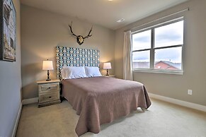 Fraser Retreat, Walk to Ski Shuttle & Main St