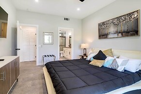 Pool Access: Golf Course Condo in Cathedral City!