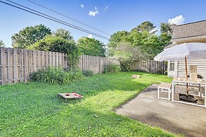 ~ 2 Mi From UK: Gorgeous Lexington Retreat!