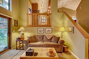 Private Hot Tub + Deck: Breckenridge Abode!