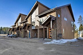 Mountain Escape w/ Hot Tub < 5 Mi to Winter Park!