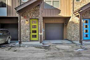 Mountain Escape w/ Hot Tub < 5 Mi to Winter Park!