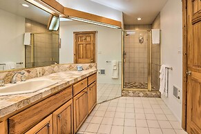 Luxe Auburn Hideaway w/ Tennis Court & Views!