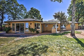 Luxe Auburn Hideaway w/ Tennis Court & Views!