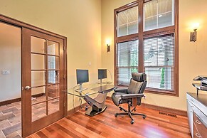 Spacious Kirkland Home 15 Mi to Dtwn Seattle!