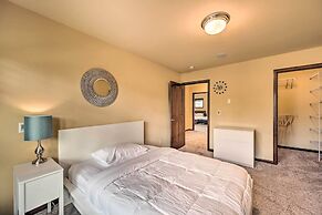 Spacious Kirkland Home 15 Mi to Dtwn Seattle!