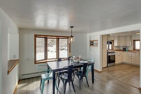 Lovely Bayfront Vacation Rental w/ Spacious Deck!