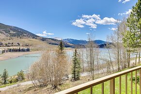 Mtn & Reservoir Views: Cozy Dillon Condo!
