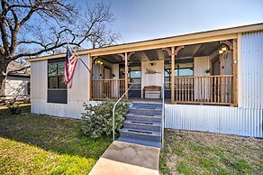 Fredricksburg Vacation Rental at 'the Loft'!