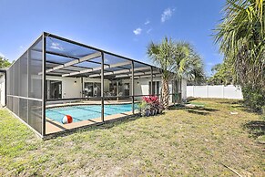 Lavish Holiday Home w/ Lanai & Heated Outdoor Pool