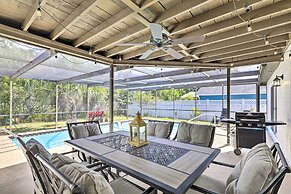 Lavish Holiday Home w/ Lanai & Heated Outdoor Pool