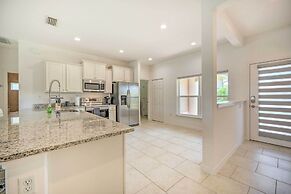 Stunning Haines City Villa w/ Private Pool!