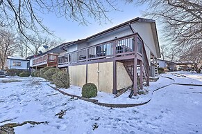 Bella Vista Home w/ Deck + Trails: On Golf Course!