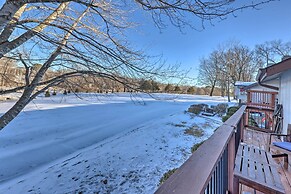 Bella Vista Home w/ Deck + Trails: On Golf Course!