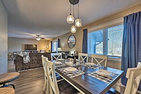 Bella Vista Home w/ Deck + Trails: On Golf Course!
